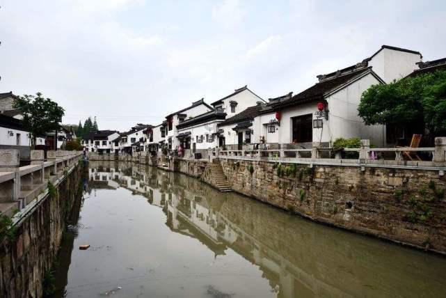 宁夏政协委员马红英:加强农村妇女手工编织技能培训 带动妇女就业创收